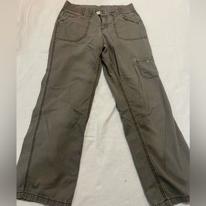 Army green Sonoma cargo pants